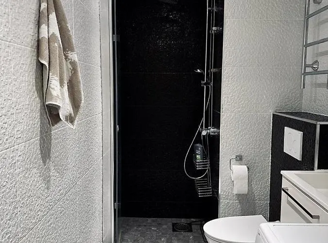 Moderni Yksioe Parvekkeella,, Erinomainen Sijainti * هلسنكي